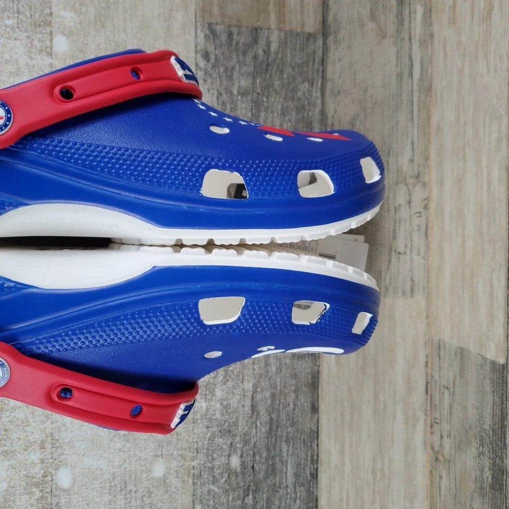 Crocs NBA Philadelphia 76ers Classic Mens Clogs Sz 11 Blue Red Rubber Slingback
